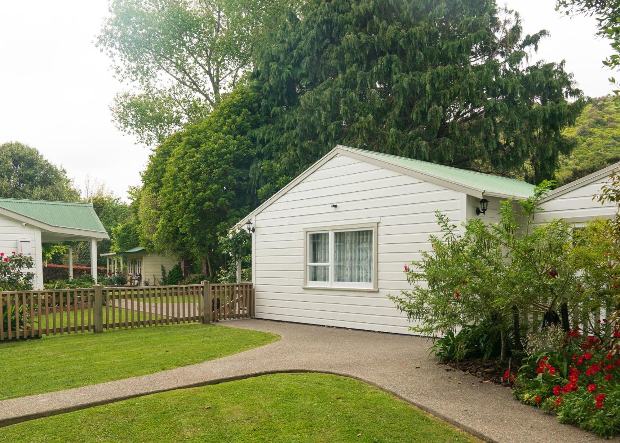 Birdsong Cottage Paraparaumu Exteriör bild
